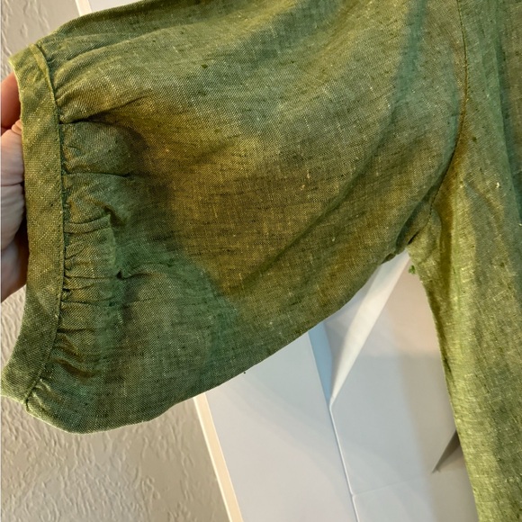 B. Hadikuso Linen Tunic Top - Picture 2 of 5